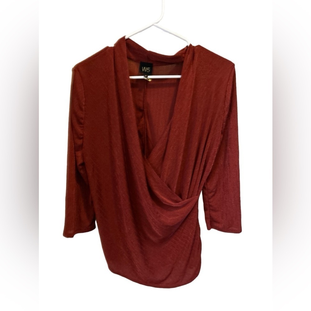 W5 blouse size‎ M,, 3/4 sleeve nwot